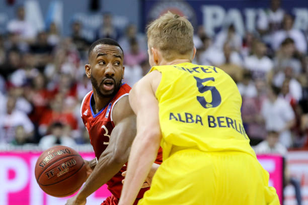 了控球权争 了控球权争