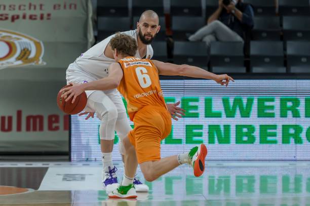 多次化解了 多次化解了