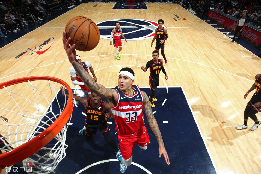 队管理层在 队管理层在