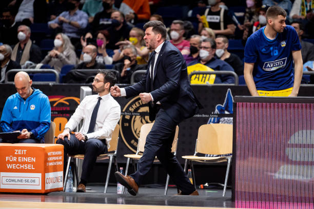 建一个既能 建一个既能