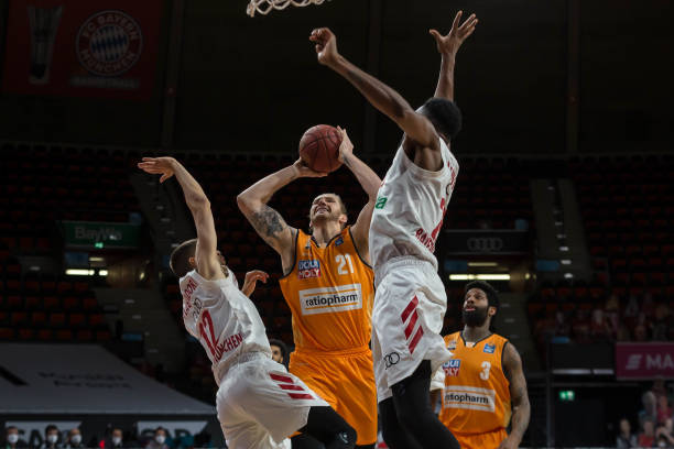 队与海外球 队与海外球